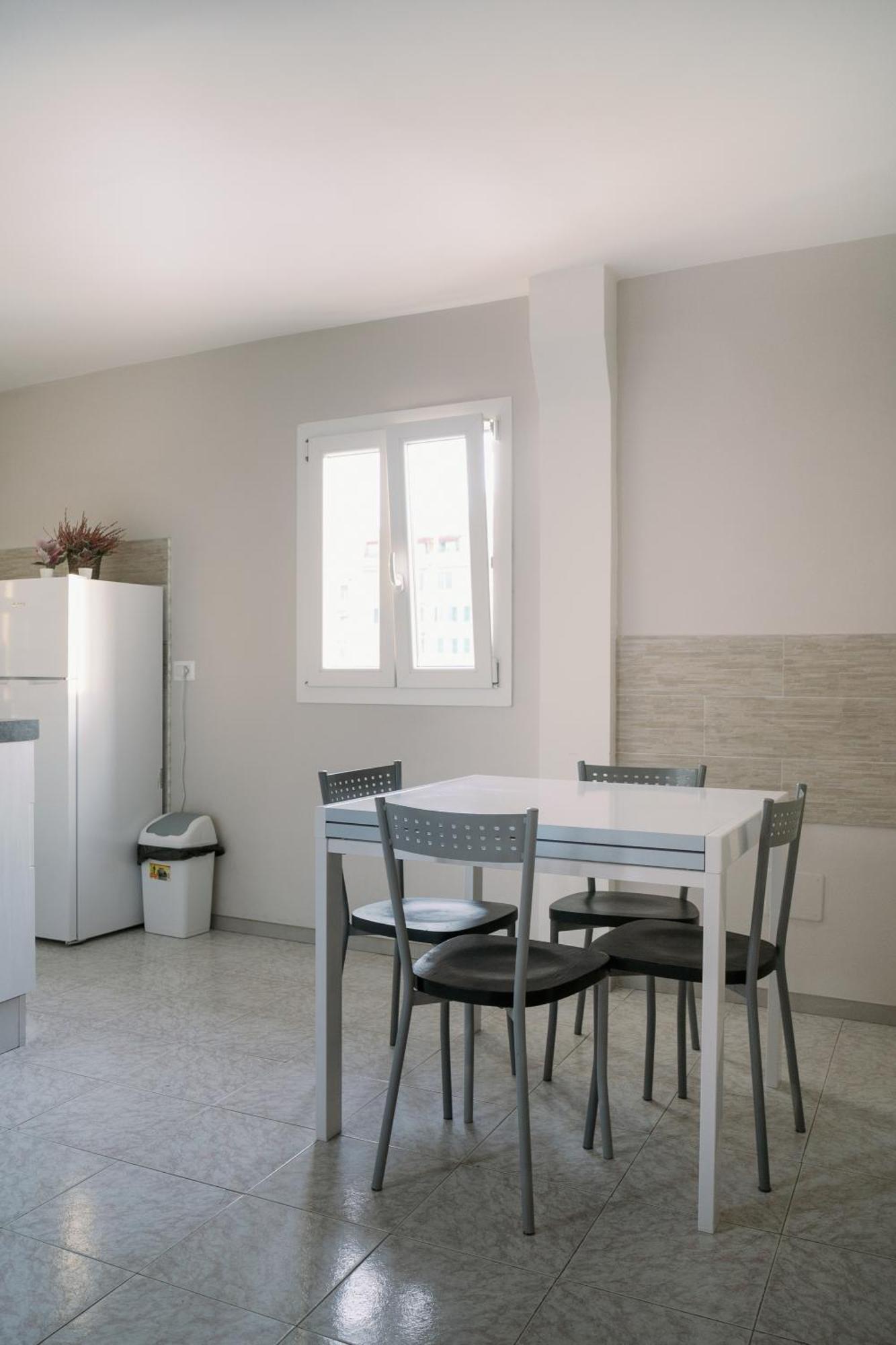 Romantic Apartment Metro A Ponte Lungo Exterior photo